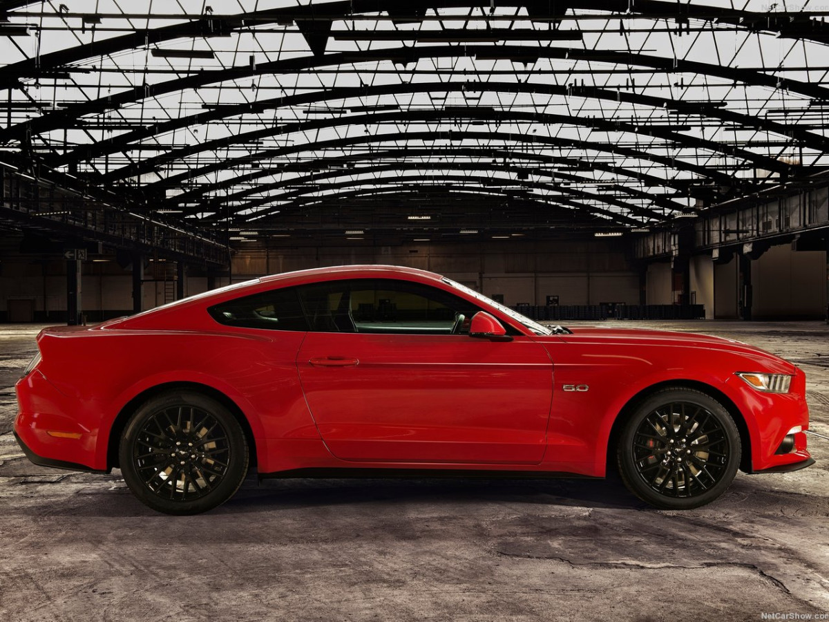 Ford Mustang EU-Version фото 147695