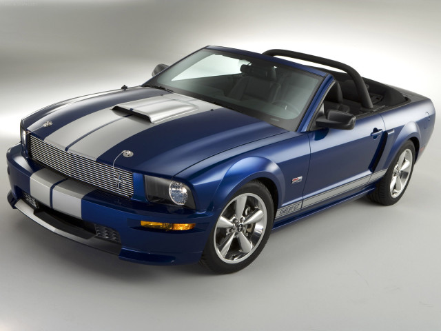 Ford Mustang Shelby GT Convertible фото