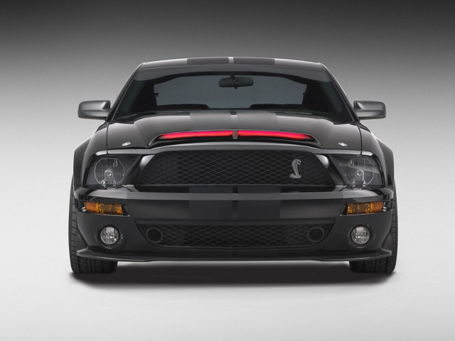 Ford Mustang Shelby GT500KR фото