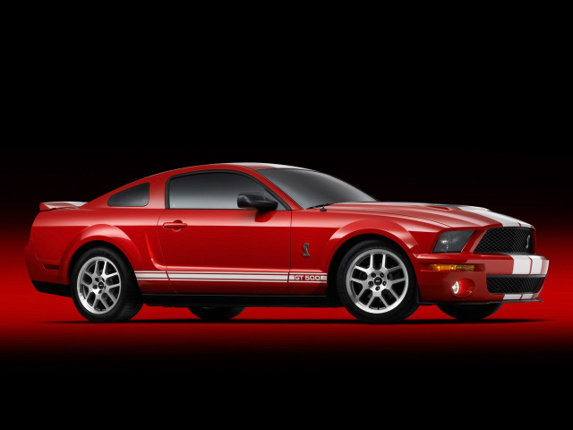 Ford Mustang Shelby фото