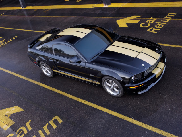 Ford Mustang Shelby фото