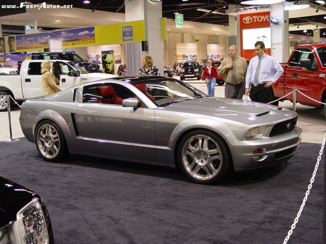 Ford Mustang фото