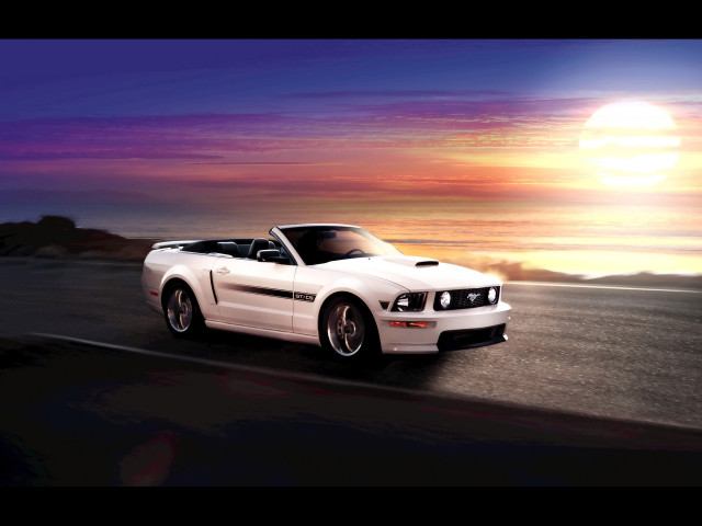 Ford Mustang фото