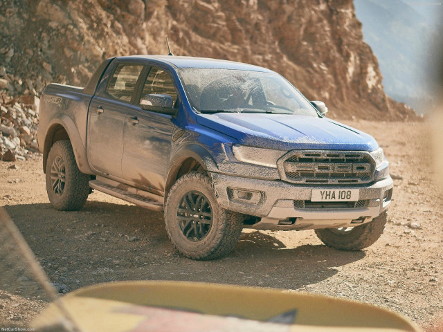 Ford Ranger Raptor фото