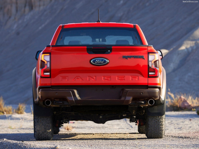 Ford Ranger Raptor фото