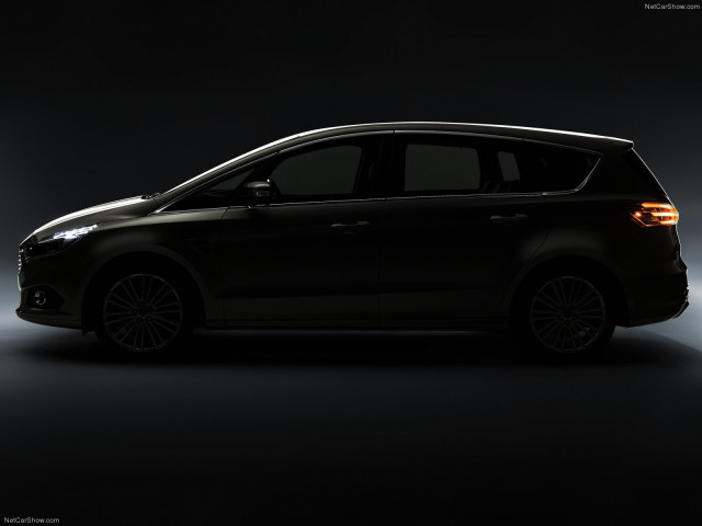 Ford S-MAX фото