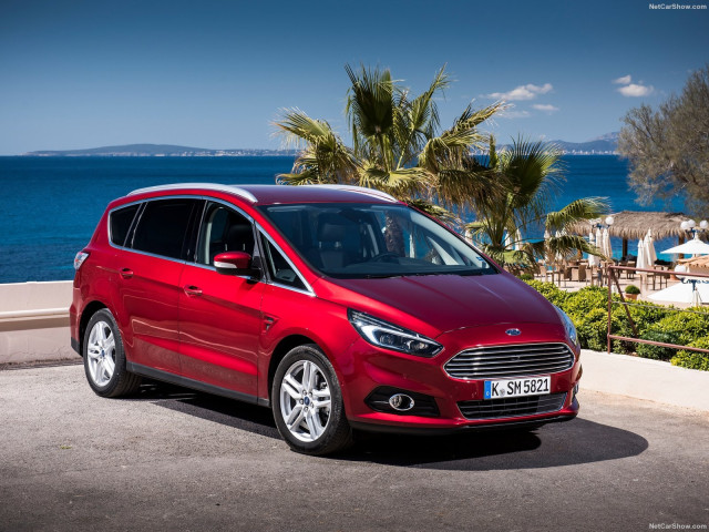 Ford S-MAX фото