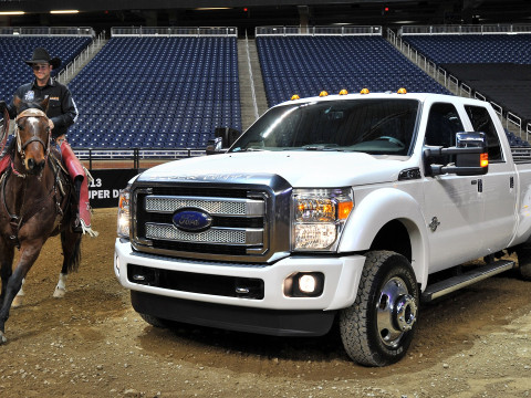 Ford Super Duty Platinum фото