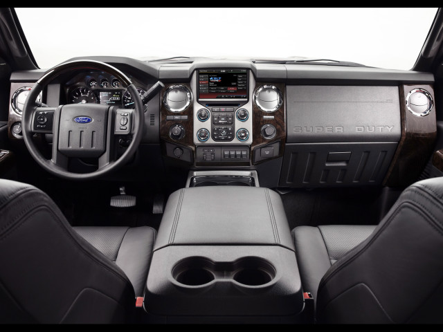 Ford Super Duty Platinum фото