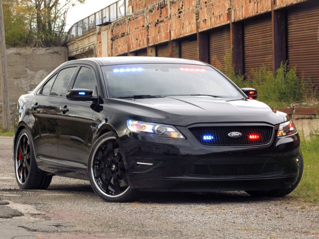 Ford Taurus Police Interceptor фото