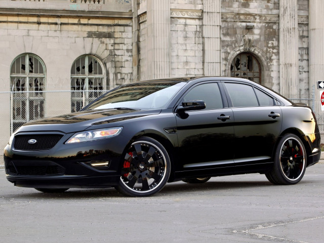 Ford Taurus Police Interceptor фото