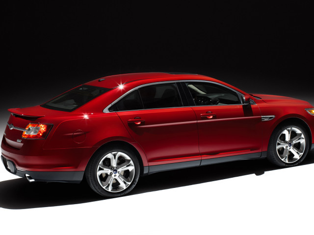 Ford Taurus SHO фото