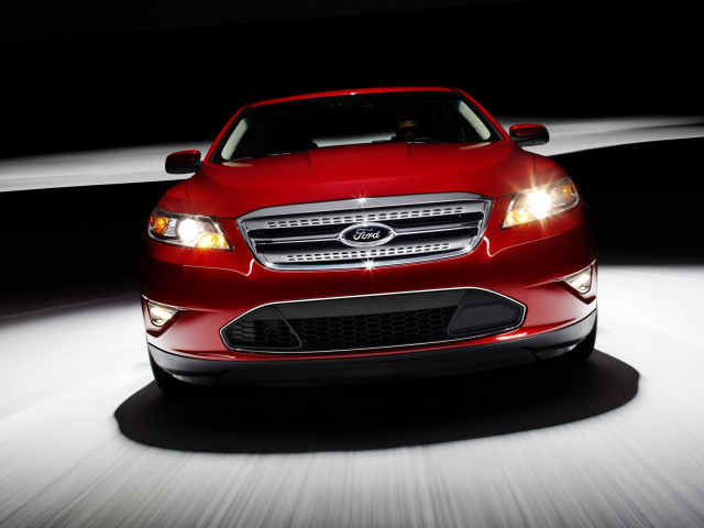 Ford Taurus SHO фото