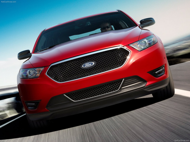 Ford Taurus SHO фото