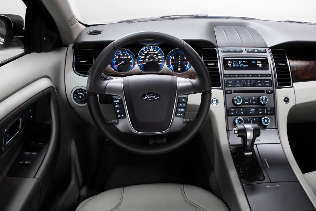 Ford Taurus фото 61872