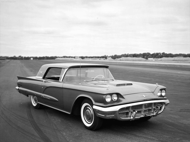 Ford Thunderbird фото