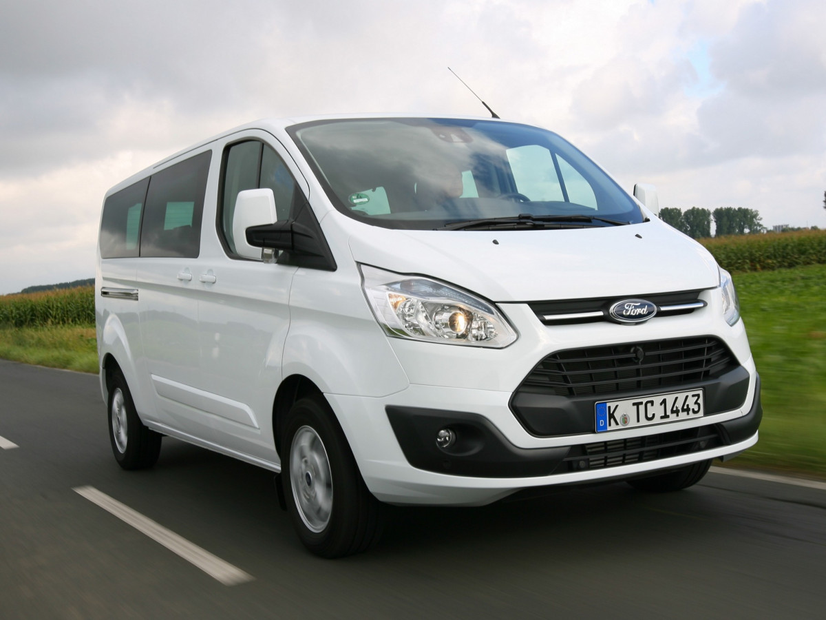 Ford Tourneo Custom фото 105040