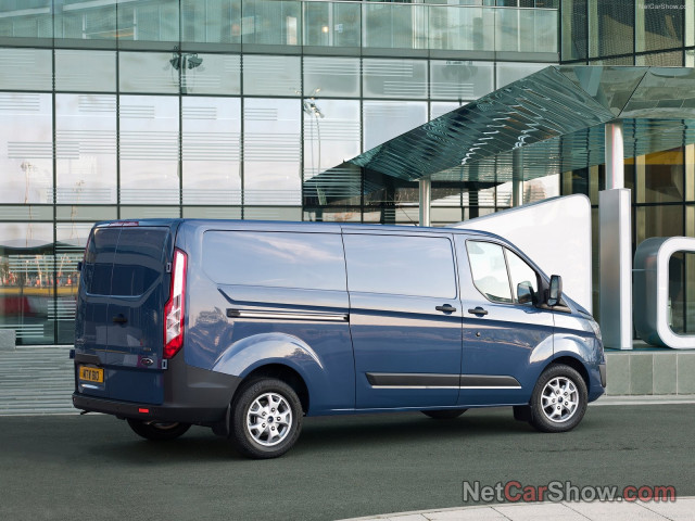 Ford Transit Custom фото