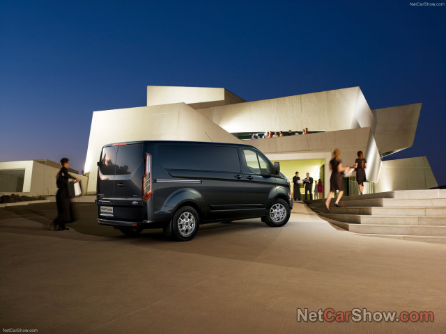 Ford Transit Custom фото