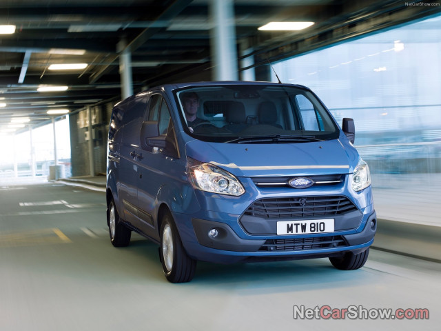 Ford Transit Custom фото