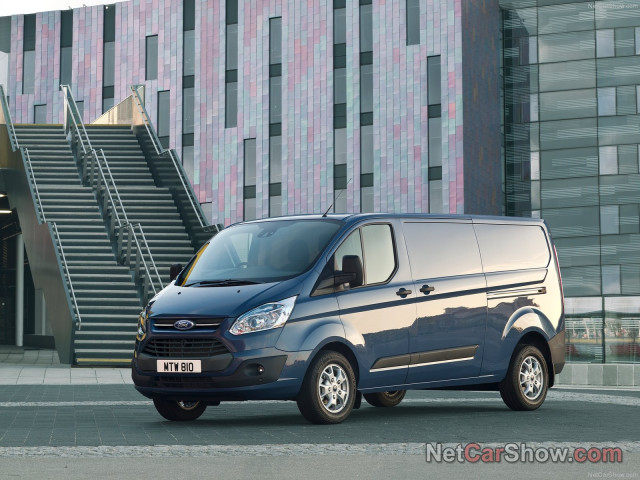 Ford Transit Custom фото