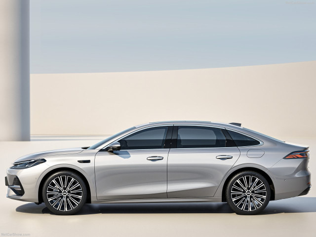 Geely Galaxy A7 фото