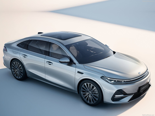 Geely Galaxy A7 фото