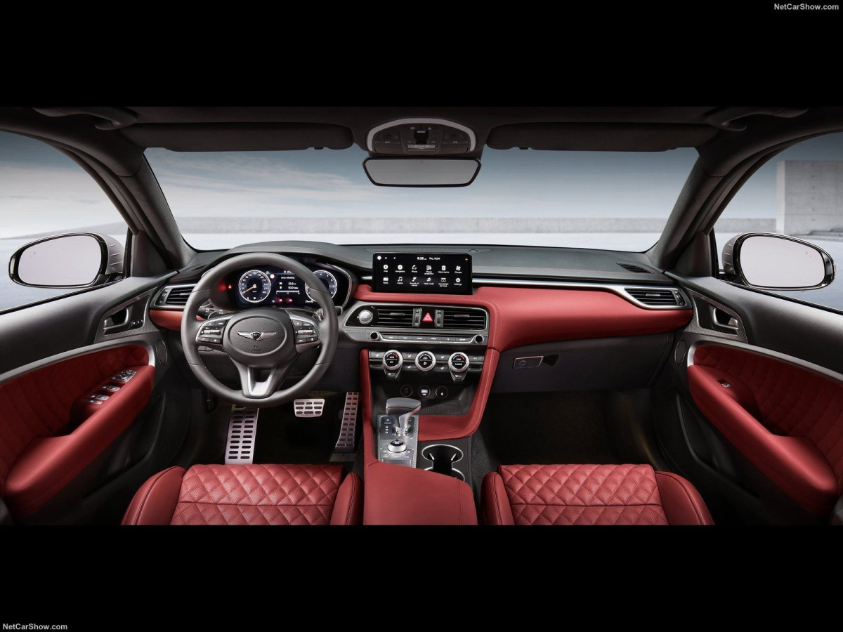 Genesis G70 Shooting Brake фото 206596