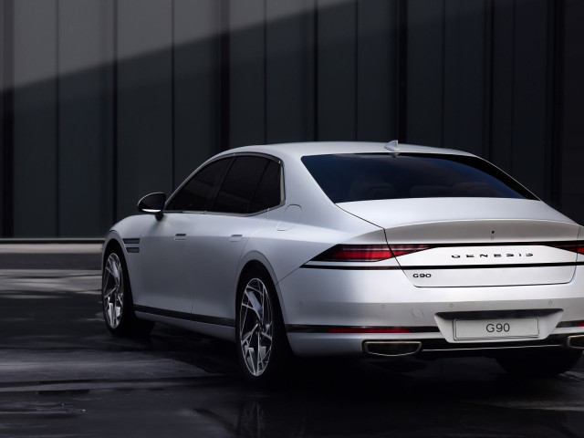 Genesis G90 фото