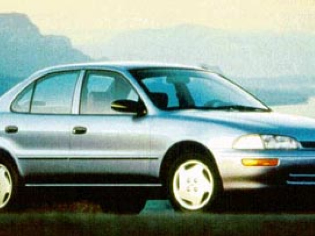 Geo Prizm фото