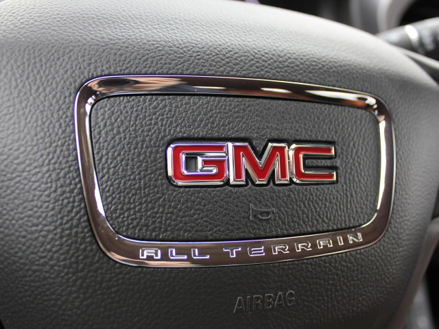 GMC Acadia фото