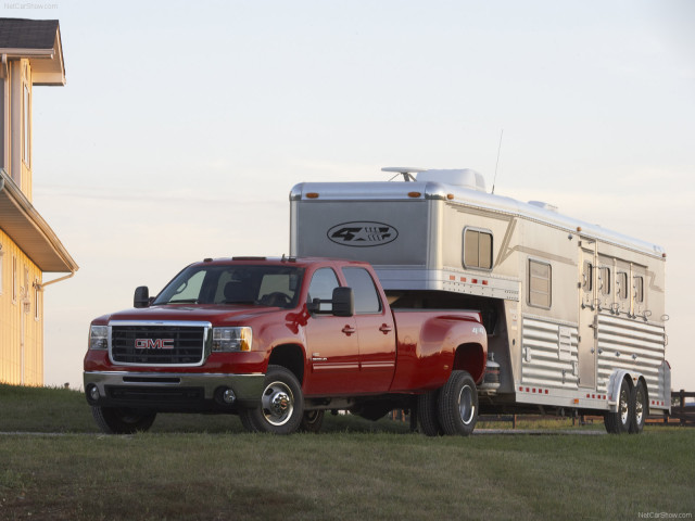 GMC Sierra Crew Cab фото