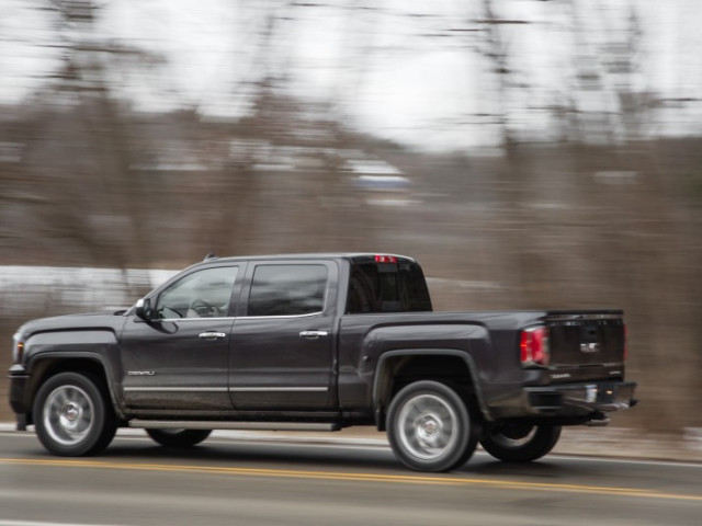 GMC Sierra фото