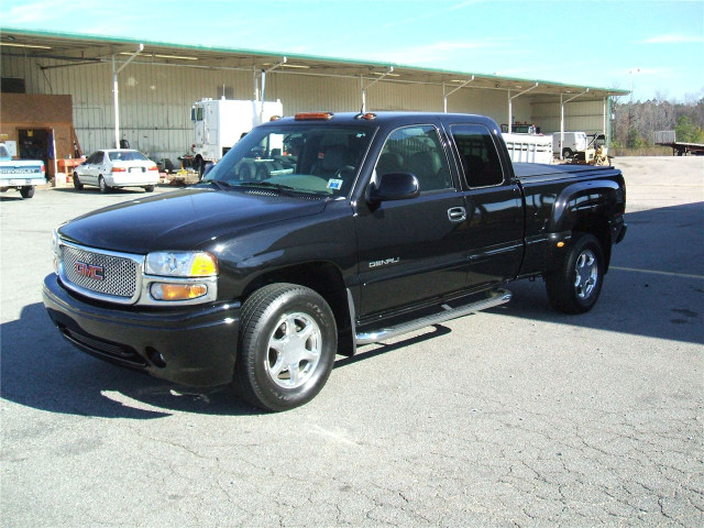 GMC Sierra фото