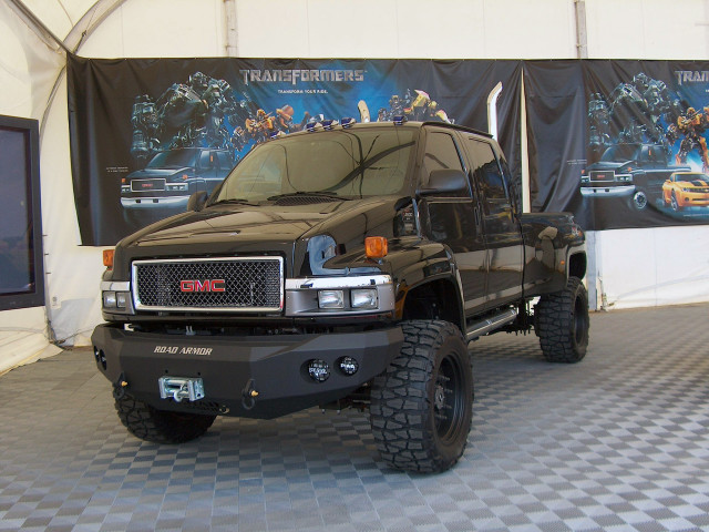 GMC TopKick фото - 24 изображений высокого качества | фотогалерея