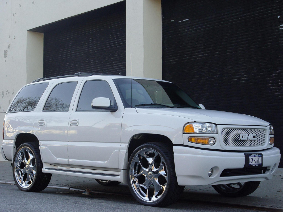 GMC Yukon фото 25140