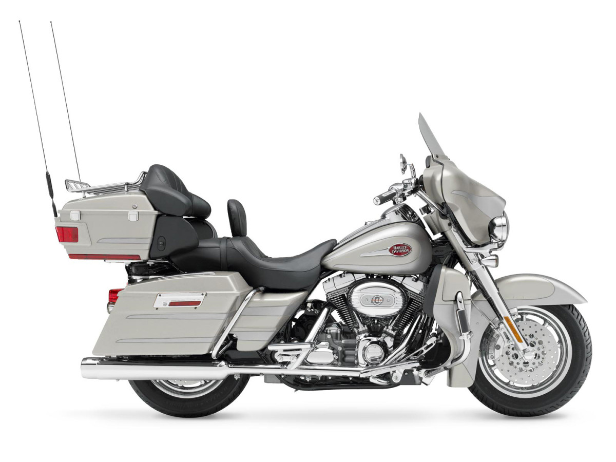 Harley-Davidson CVO Ultra Classic Electra Glide фото 59826