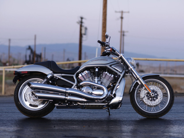 Harley-Davidson VRSCAW V-Rod фото