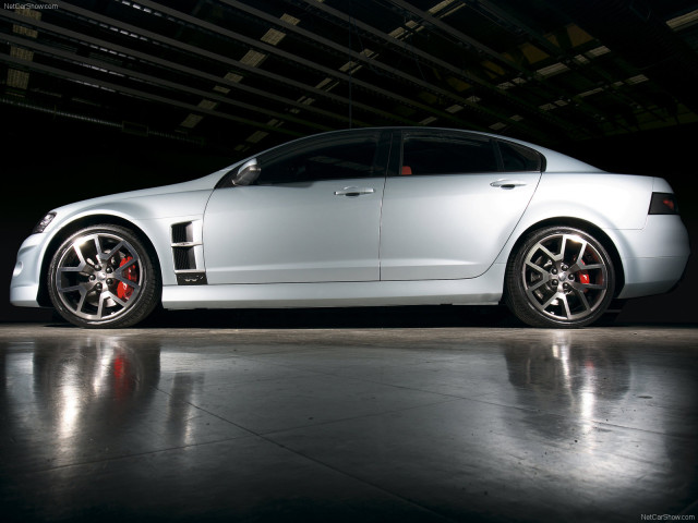 Holden HSV W427 фото