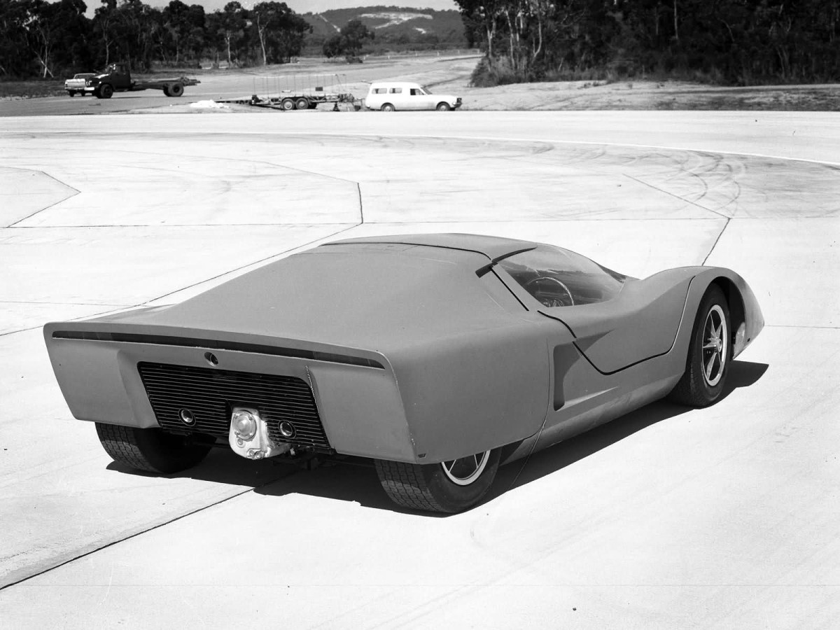 Holden Hurricane фото 7088