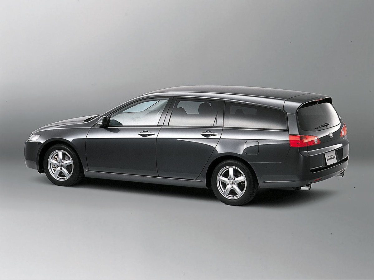 Honda Accord Tourer фото 2095