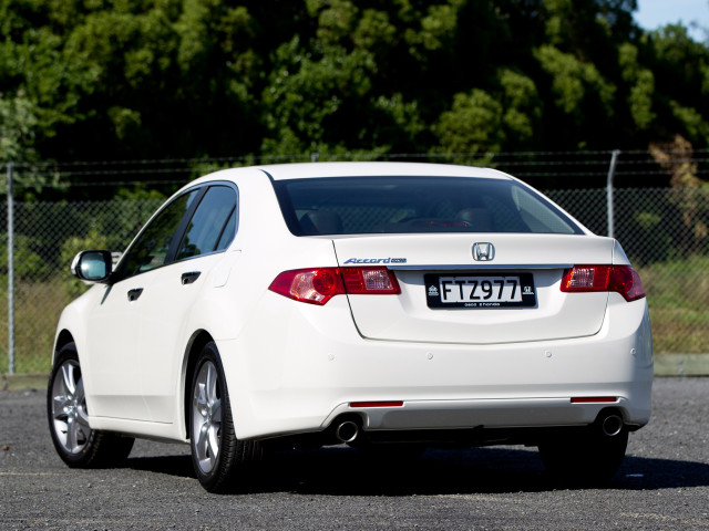 Honda Accord фото