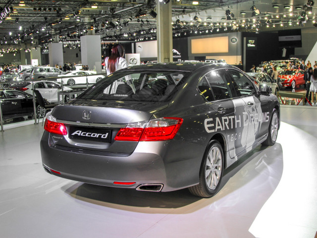 Honda Accord фото