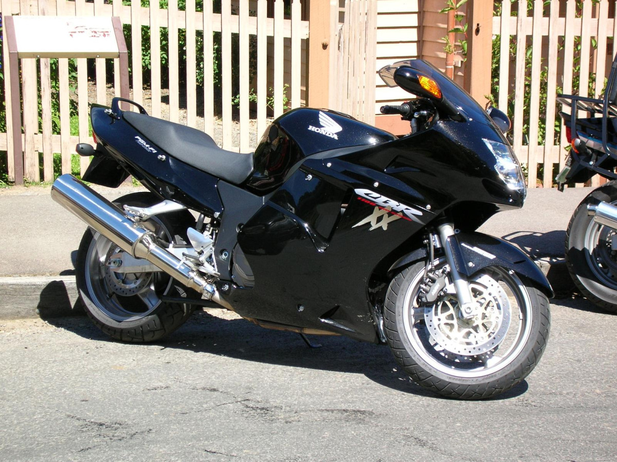 Honda CBR 1100XX Super Blackbird фото 30363