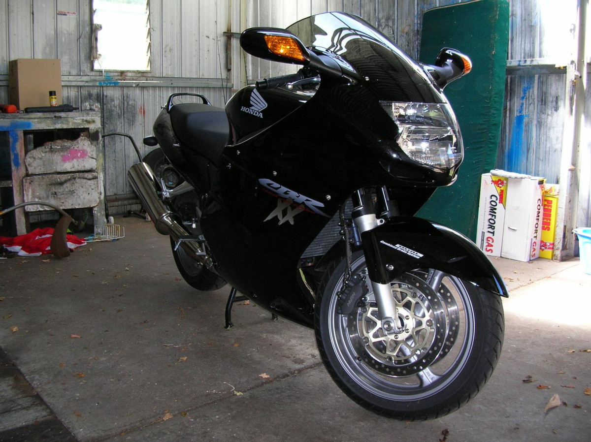 Honda CBR 1100XX Super Blackbird фото 30364