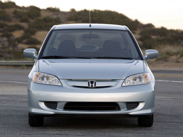 Honda Civic Hybrid фото