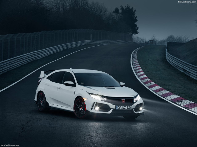 Honda Civic Type-R Sedan фото