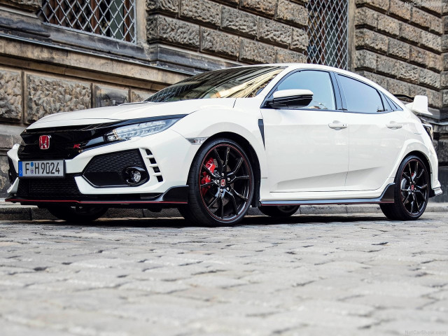 Honda Civic Type-R Sedan фото