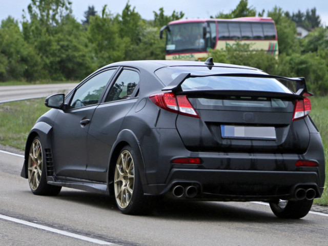 Honda Civic Type-R фото