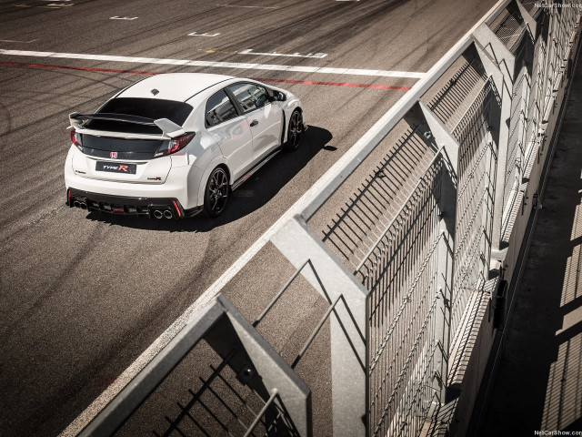 Honda Civic Type-R фото